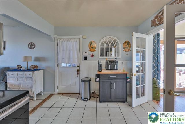 1243 Mine Lane Road, Palmer Twp, PA 18045