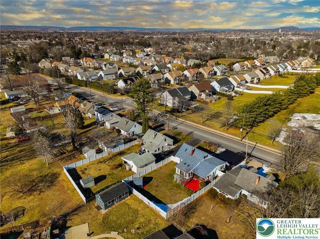 1243 Mine Lane Road, Palmer Twp, PA 18045