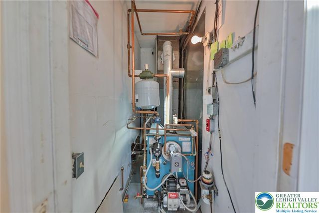 1243 Mine Lane Road, Palmer Twp, PA 18045