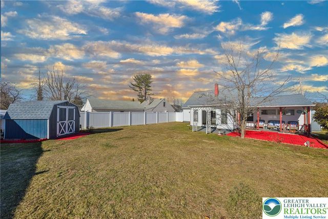 1243 Mine Lane Road, Palmer Twp, PA 18045