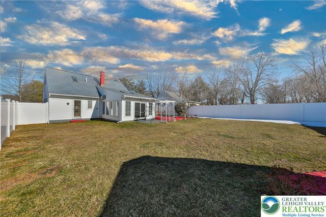 1243 Mine Lane Road, Palmer Twp, PA 18045