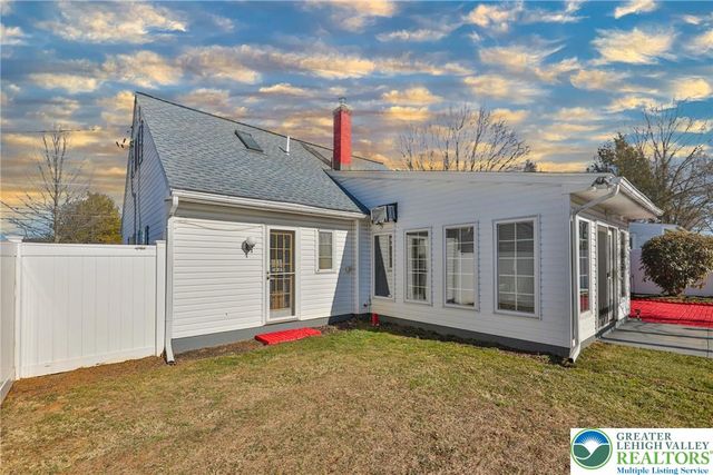 1243 Mine Lane Road, Palmer Twp, PA 18045