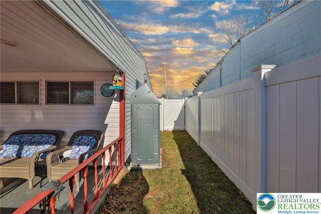 1243 Mine Lane Road, Palmer Twp, PA 18045