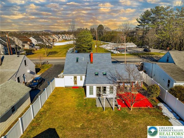 1243 Mine Lane Road, Palmer Twp, PA 18045