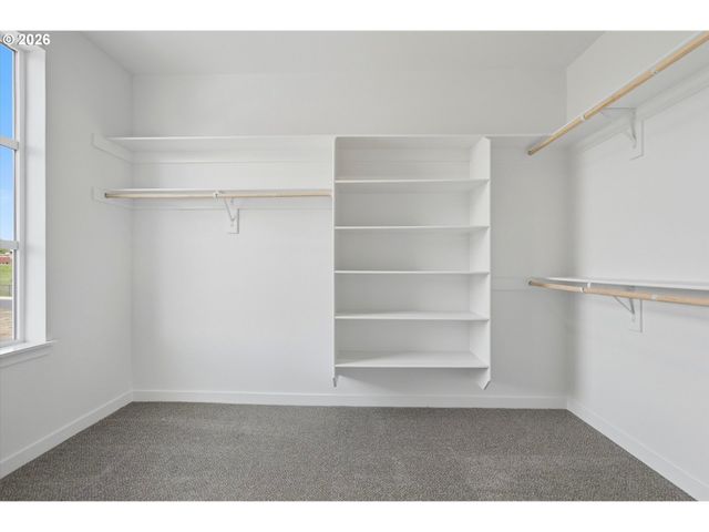 651 S 5th St, Carlton, OR 97111