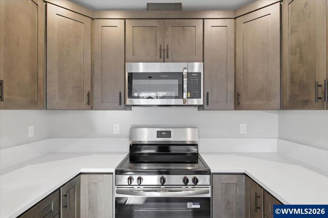 4230 Floyd Ct SE, Salem, OR 97317