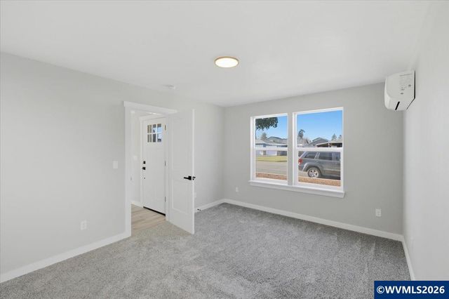 4230 Floyd Ct SE, Salem, OR 97317