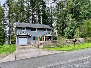 31327 W Lake Ketchum Road, Stanwood, WA 98292