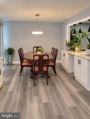 40 YARROW ST, Browns Mills, NJ 08015