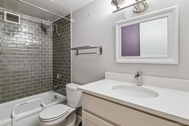 595 S Alton Way 7B, Denver, CO 80247