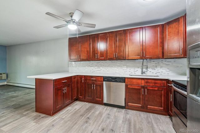 595 S Alton Way 7B, Denver, CO 80247