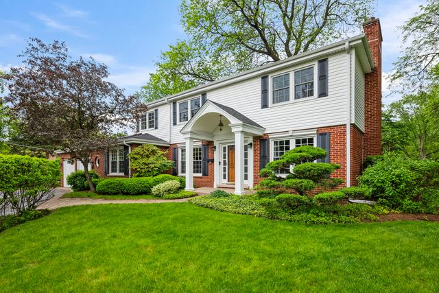 703 E Thomas Street, Arlington Heights, IL 60004