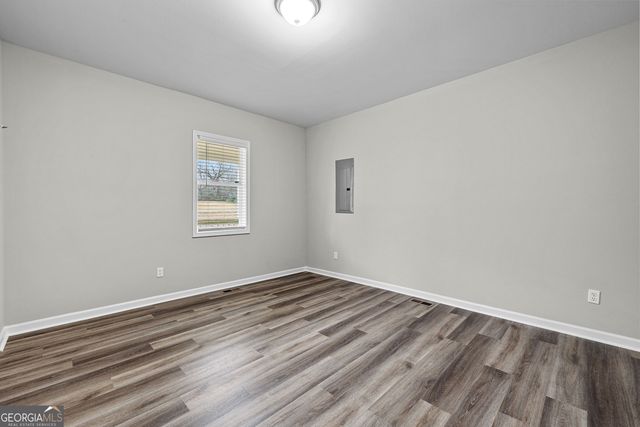 21 Shepard Street, Grantville, GA 30220