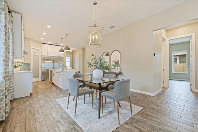 1421 14TH STREET N, St Petersburg, FL 33704