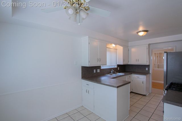 25761 Jennifer, Redford Charter Township, MI 48239