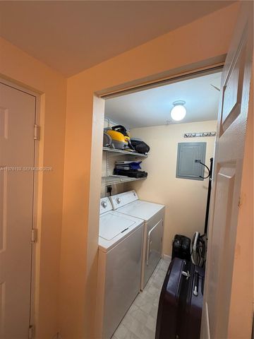 17100 N Bay Rd 1506, Sunny Isles Beach, FL 33160