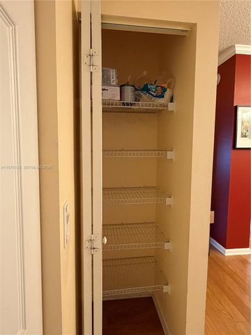 17100 N Bay Rd 1506, Sunny Isles Beach, FL 33160