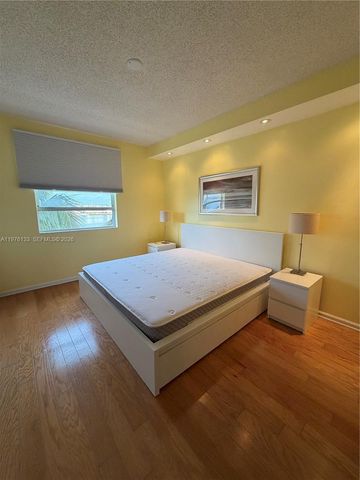 17100 N Bay Rd 1506, Sunny Isles Beach, FL 33160