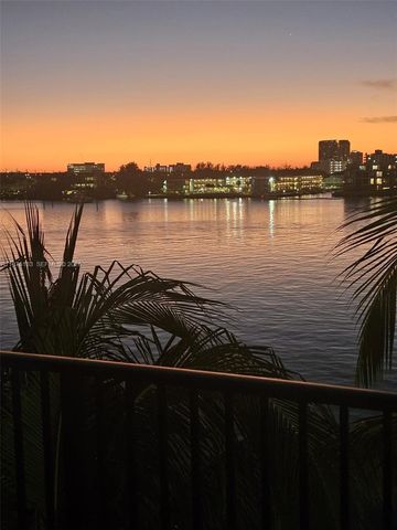 17100 N Bay Rd 1506, Sunny Isles Beach, FL 33160