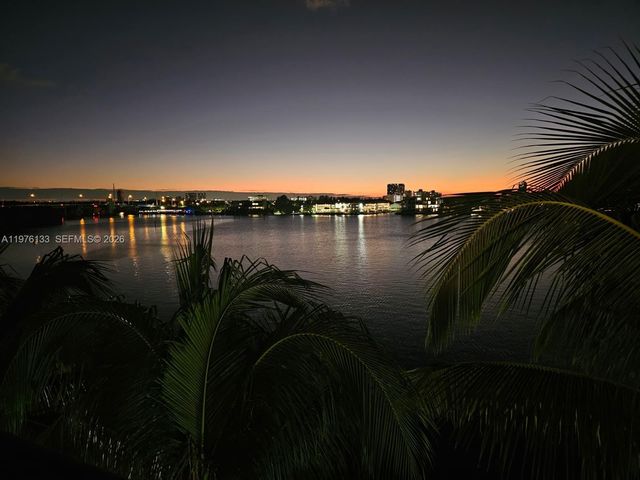 17100 N Bay Rd 1506, Sunny Isles Beach, FL 33160