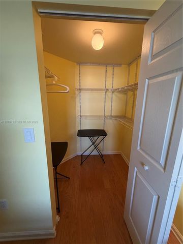 17100 N Bay Rd 1506, Sunny Isles Beach, FL 33160