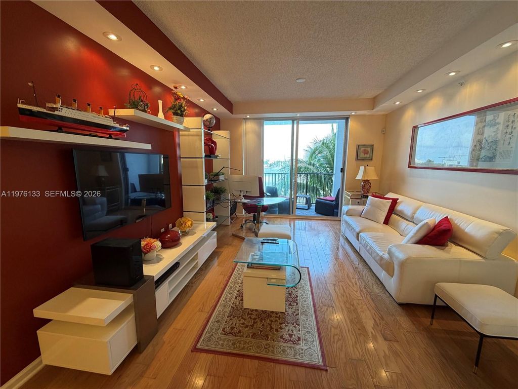 17100 N Bay Rd 1506, Sunny Isles Beach, FL 33160