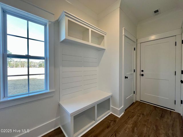 2838 Bates Branch Way, Grimesland, NC 27837