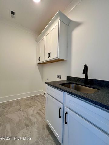 2838 Bates Branch Way, Grimesland, NC 27837