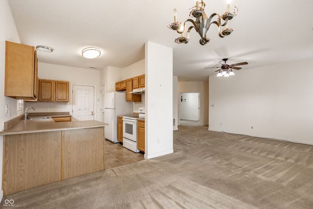 8122 Sand Ridge Circle, Indianapolis, IN 46237