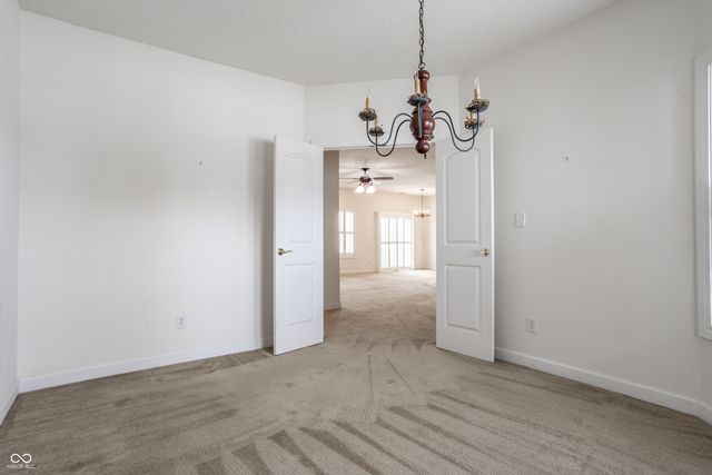 8122 Sand Ridge Circle, Indianapolis, IN 46237