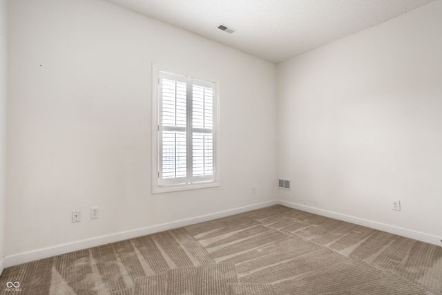 8122 Sand Ridge Circle, Indianapolis, IN 46237