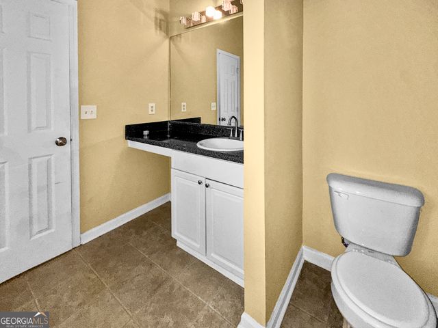 10761 Tara Village Way, Jonesboro, GA 30238