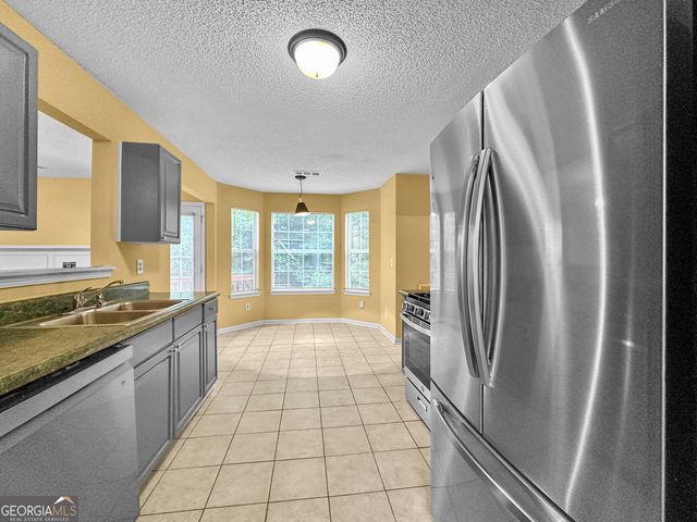 10761 Tara Village Way, Jonesboro, GA 30238