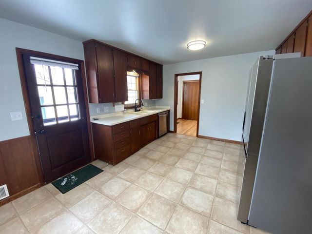 3805 5th Street NW, Rochester, MN 55901