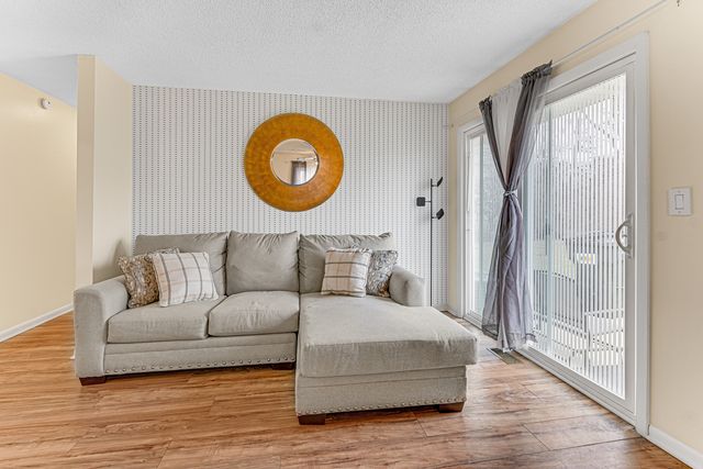 5308 Woodland Drive A, Oak Forest, IL 60452