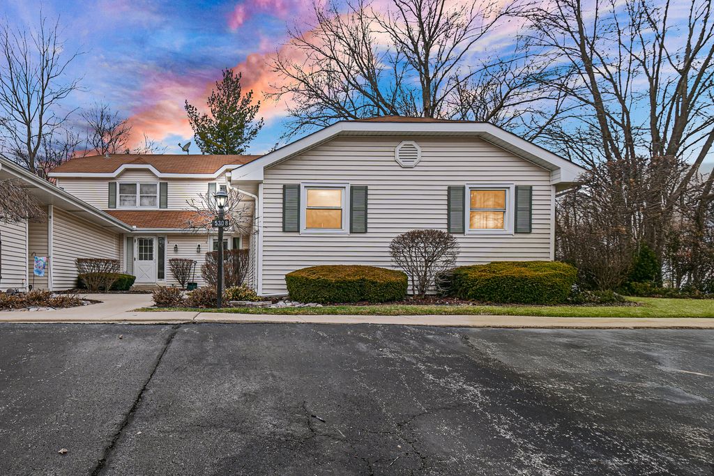 5308 Woodland Drive A, Oak Forest, IL 60452