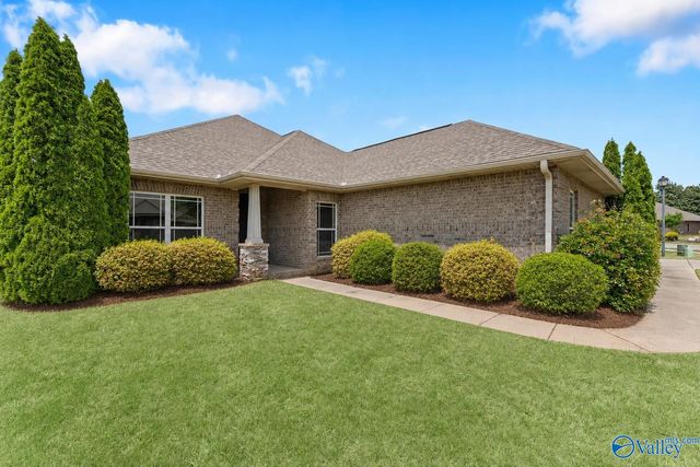 22 Cypress Grove Lane, Huntsville, AL 35824