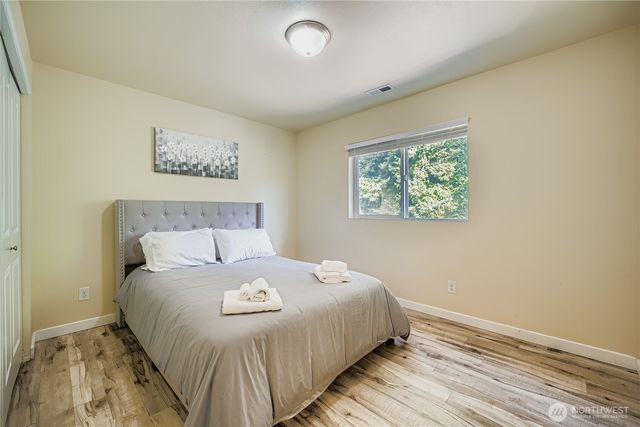 3971 E Roosevelt Avenue, Tacoma, WA 98404