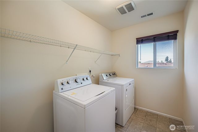 3971 E Roosevelt Avenue, Tacoma, WA 98404