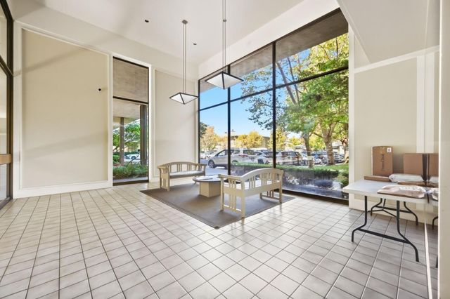 833 N Humboldt Street 504, San Mateo, CA 94401