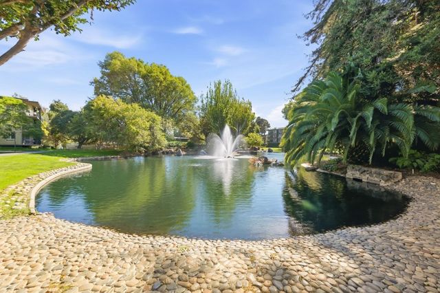 833 N Humboldt Street 504, San Mateo, CA 94401