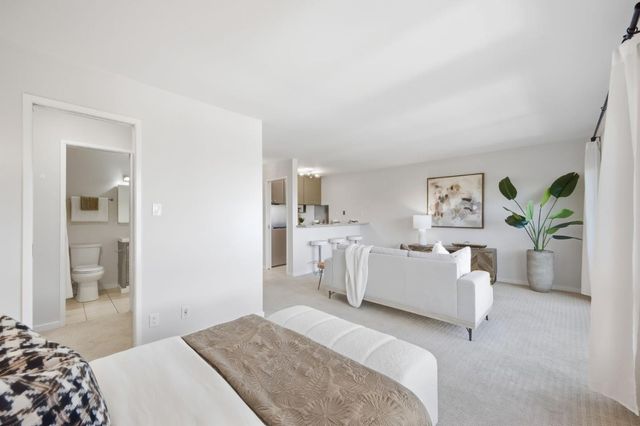 833 N Humboldt Street 504, San Mateo, CA 94401