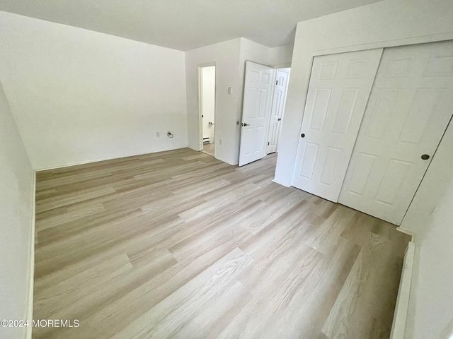 175 Amberly Drive A, Manalapan, NJ 07726