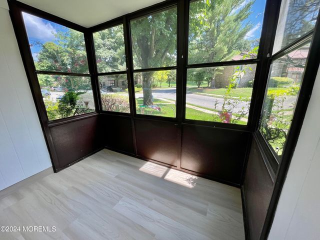 175 Amberly Drive A, Manalapan, NJ 07726