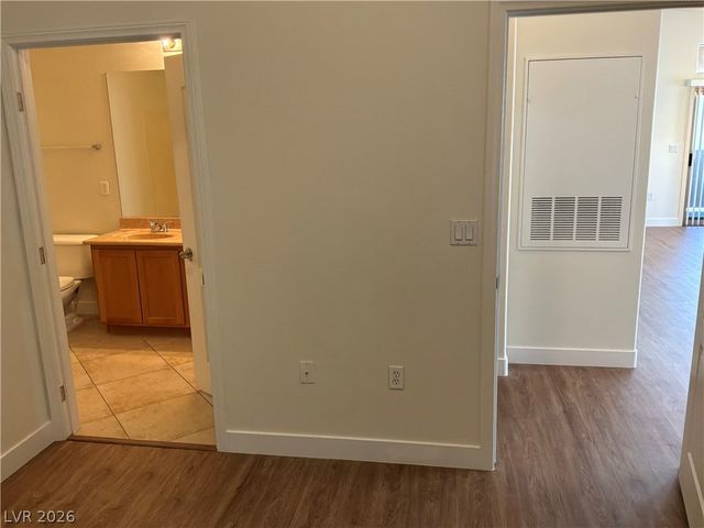 8985 South Durango Drive 2114, Las Vegas, NV 89113