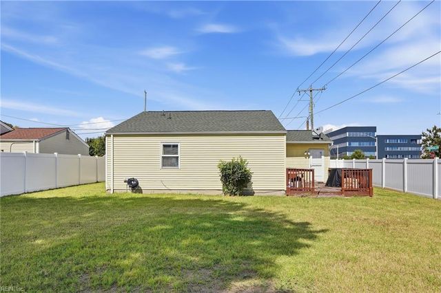 1134 Thisdell Lane LN, Newport News, VA 23607