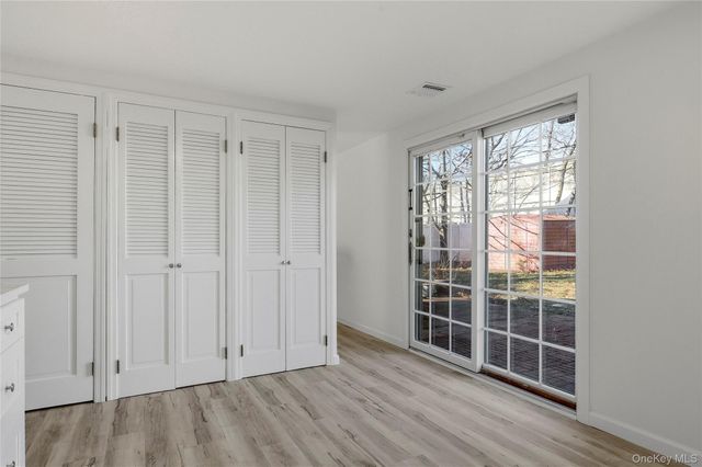 231 Sunflower Lane, Islandia, NY 11749