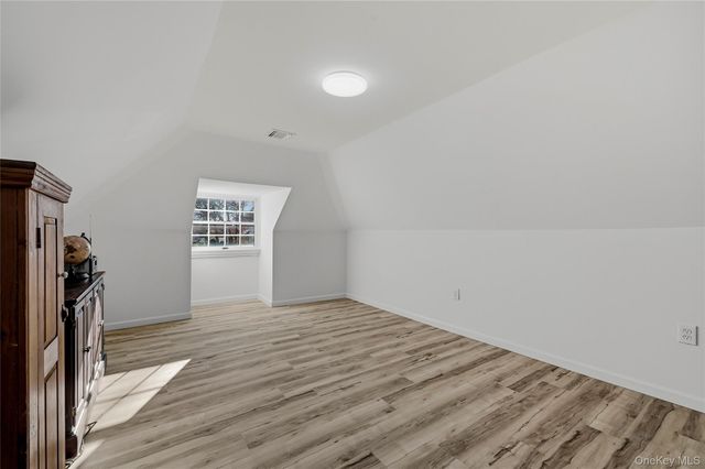 231 Sunflower Lane, Islandia, NY 11749