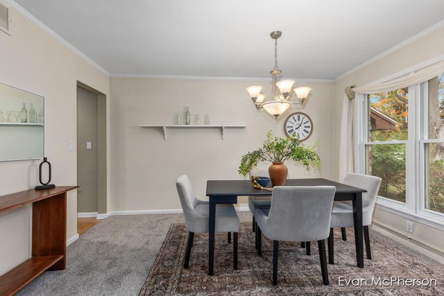 1665 Bayview Drive, Norton Shores, MI 49441