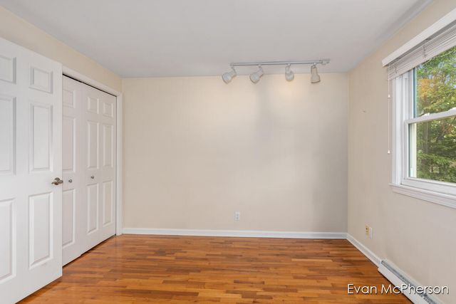 1665 Bayview Drive, Norton Shores, MI 49441